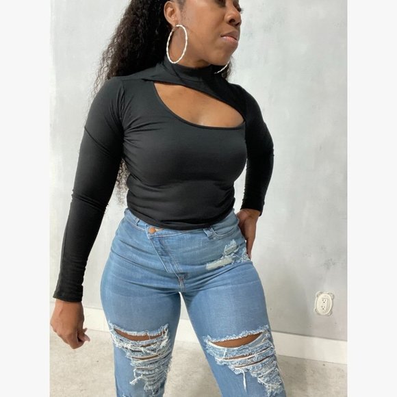 (NWT) Long Sleeve Cut Out Double Layer / Long Crop Top - Black - Picture 4 of 4